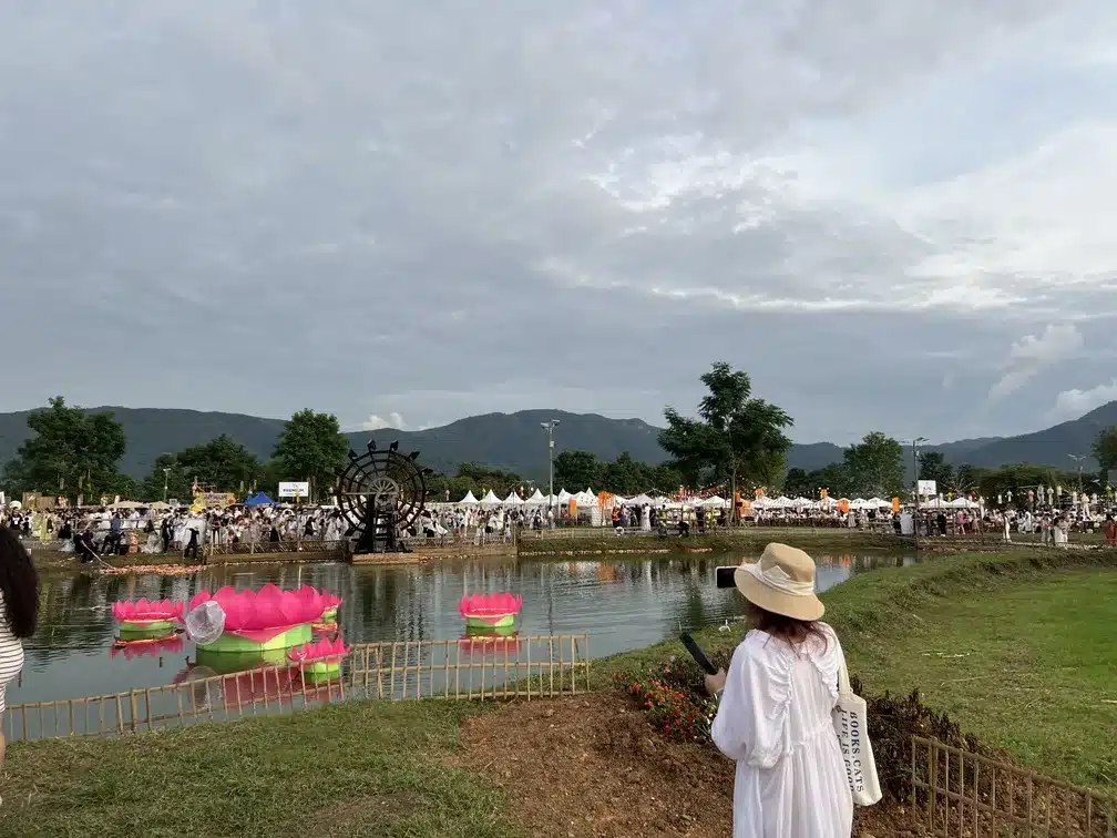 Festas Lanternas dentro do local 2