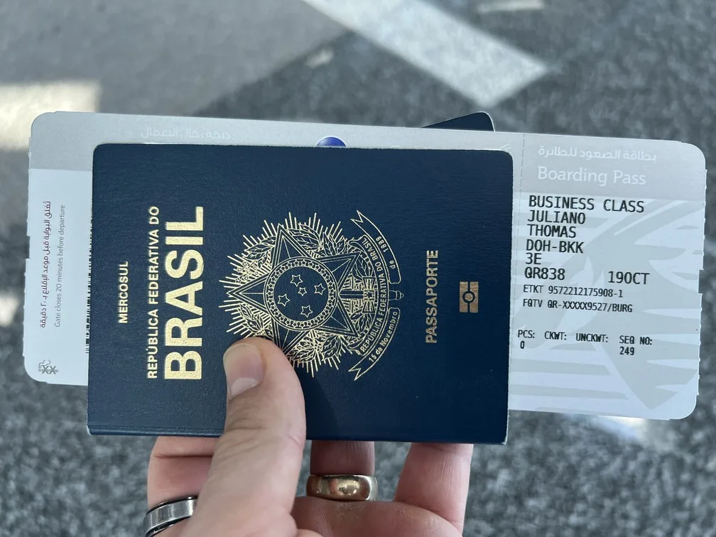 Cartão de embarque Qatar Airways